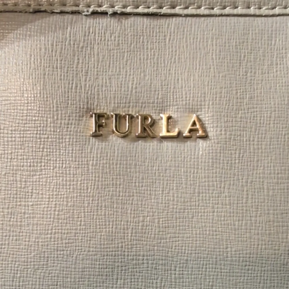 Furla Taupe Leather Tote Handbag Nice Purse 13 x 8 Stylish Club Career - Picture 2 of 16
